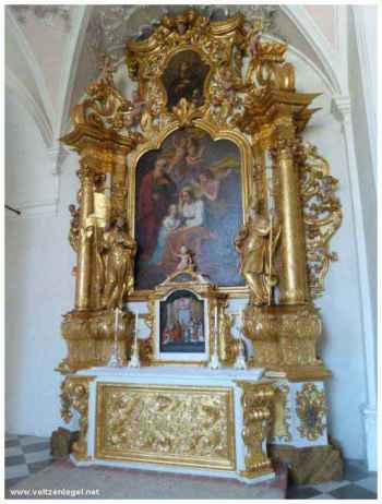Chapelle du Saint-Sang, trésor baroque, Stams