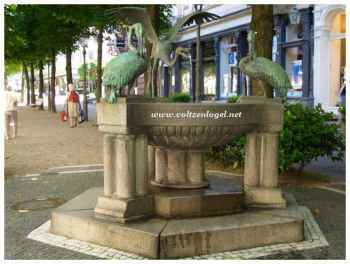 Baden-Baden en Allemagne. La vieille ville et les thermes Caracalla