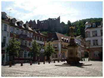 Détails architecturaux de l'Hôtel Zum Ritter St. Georg à Heidelberg
