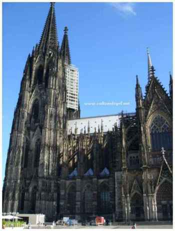 Cologne au bord du Rhin en Allemagne