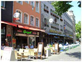 Cologne : Rue commerçante Hohe Straße
