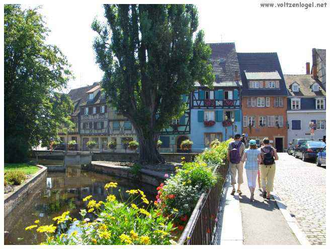 Vue panoramique de la vieille ville de Colmar.