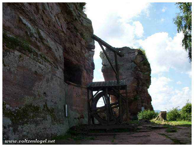 Espace de jeux médiéval au Gimbelhof, Alsace