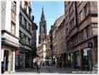 Cathédrale majestueuse et quartiers historiques à Strasbourg