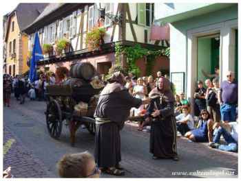 Pfifferdaj, Alsace: Fête folklorique, unique en France