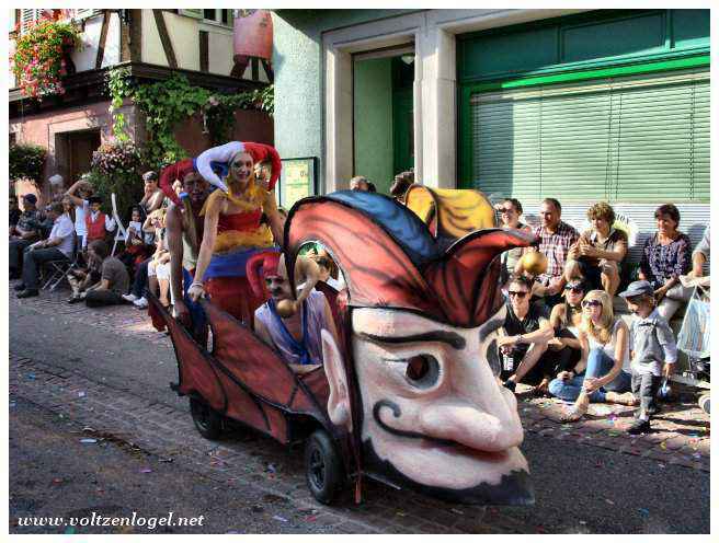 Fête des Ménétriers à Ribeauvillé, charme médiéval.