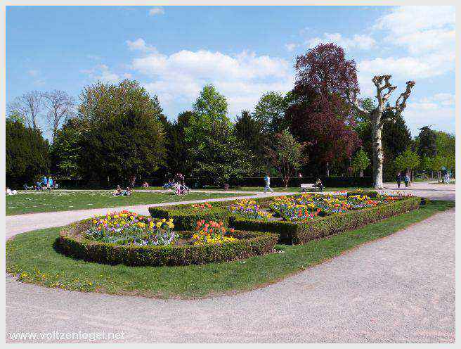 Jardin botanique de l'Orangerie à Strasbourg en Alsace