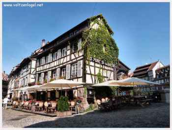 Au Pont St Martin à Strasbourg, restaurant situé en bordure de l'Ill