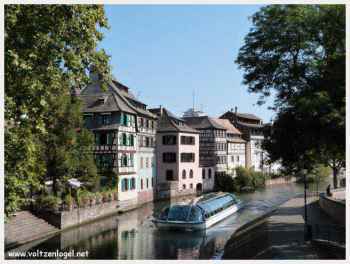 Barrage Vauban et ponts-couverts : trésors médiévaux