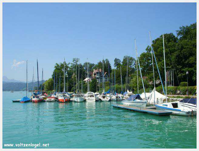Détente sur les rives du lac de Woerth à Krumpendorf.