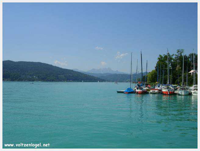 Détente sur les rives du lac de Woerth à Krumpendorf.