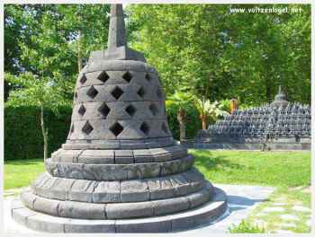 Klagenfurt Minimundus, le Temple Borobudur de Magelang en Indonesie