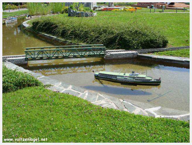 Explorez Minimundus : une immersion captivante dans le monde miniature