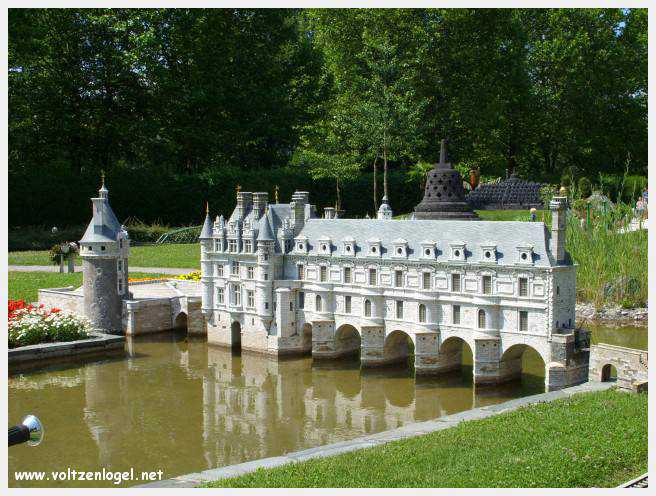 Vue panoramique de Minimundus à Klagenfurt, Carinthie, avec ses monuments miniatures