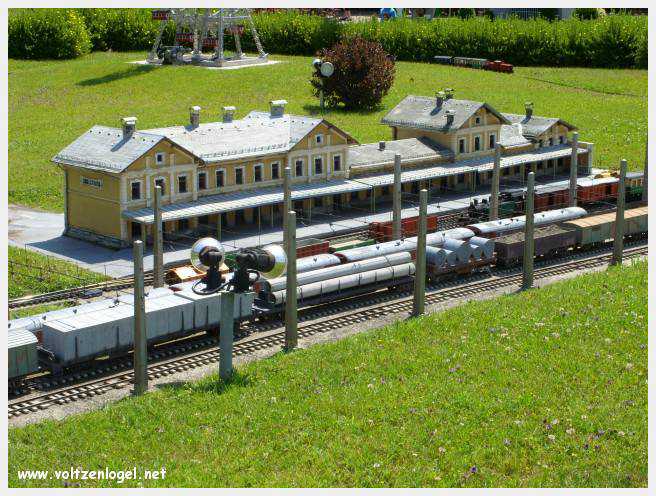 Découvrez la magie de Minimundus à Klagenfurt, une immersion miniature dans le monde.