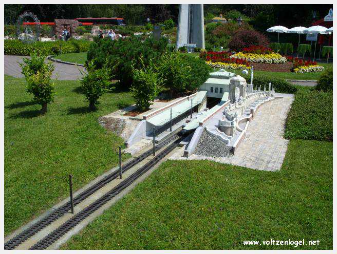 Klagenfurt Monuments Miniatures. La station de métro du parc public à Vienne en Allemagne
