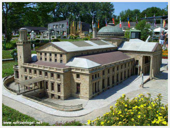 Klagenfurt Monuments Miniatures. Les thermes de Wiesbaden en Allemagne