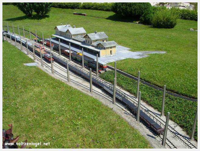 Découvrez la magie de Minimundus à Klagenfurt, une immersion miniature dans le monde.