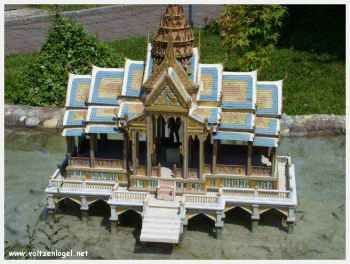 Klagenfurt Monuments Miniatures. Palais d'été Bang Pa In à Ayutthaya en Thailande