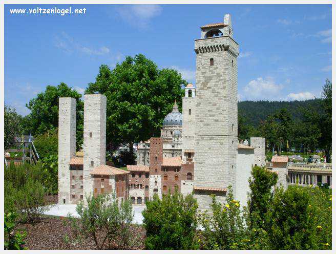 Découvrez la magie de Minimundus à Klagenfurt, une immersion miniature dans le monde.