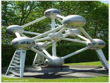 Klagenfurt Monuments Miniatures. L'Atomium un monument situé à Bruxelles en Belgique