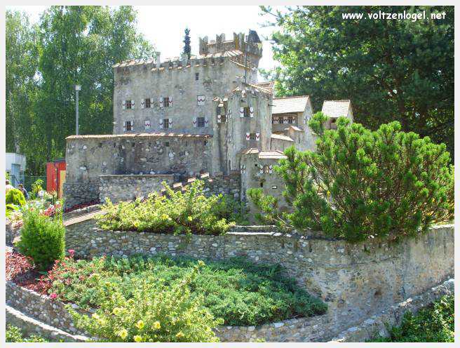 Découvrez la magie de Minimundus à Klagenfurt, une immersion miniature dans le monde.