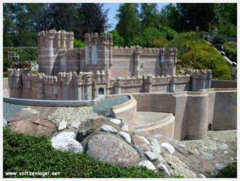 Klagenfurt Monuments Miniatures. Le château de Coca une forteresse en Espagne