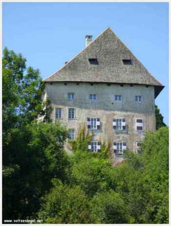 Moosburg en Carinthie. Schloss Moosburg, le château de Moosburg