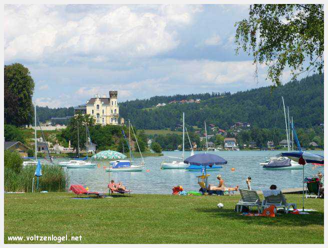 Vue panoramique du lac Wörthersee, une oasis naturelle au cœur de Reifnitz.