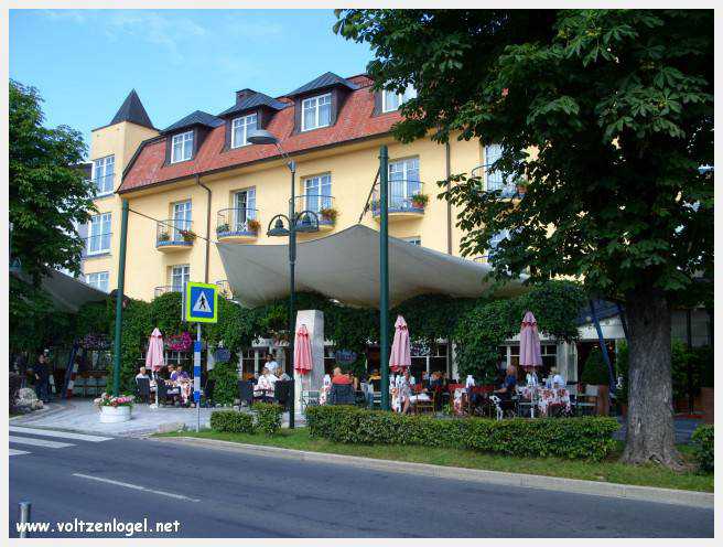 Château Velden A Capella Hotel, symbole de l'élégance au bord du lac