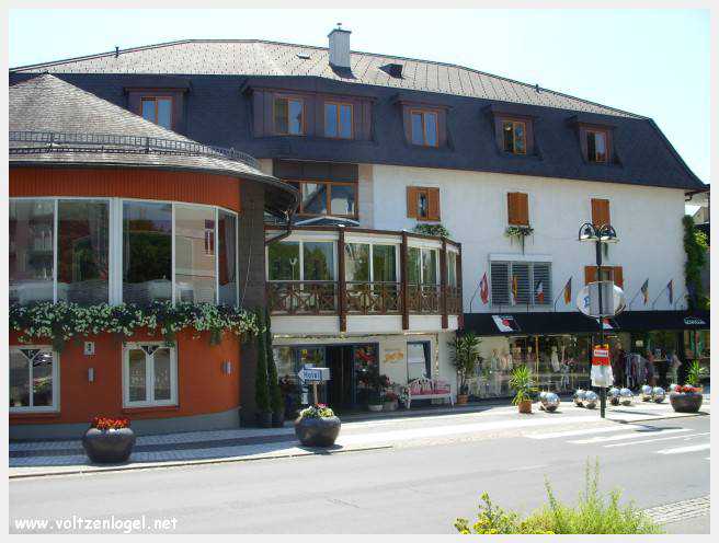 Château Velden A Capella Hotel, symbole de l'élégance au bord du lac