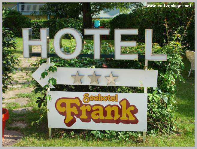Château Velden A Capella Hotel, symbole de l'élégance au bord du lac