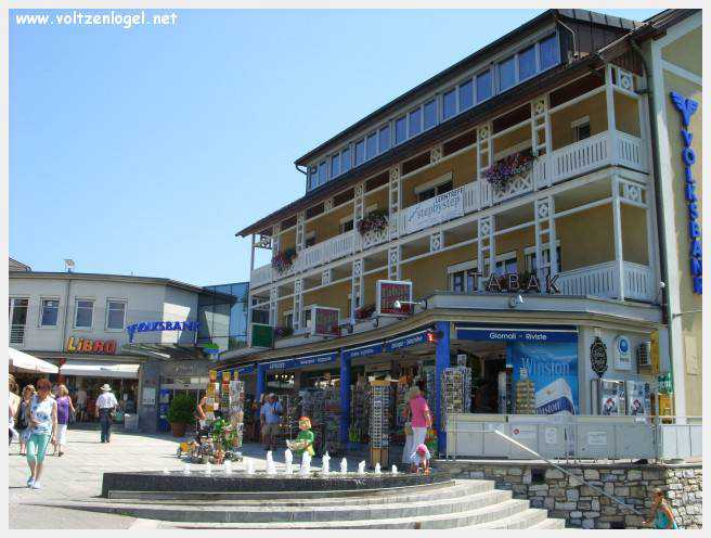 Château Velden A Capella Hotel, symbole de l'élégance au bord du lac