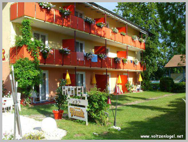 Château Velden A Capella Hotel, symbole de l'élégance au bord du lac