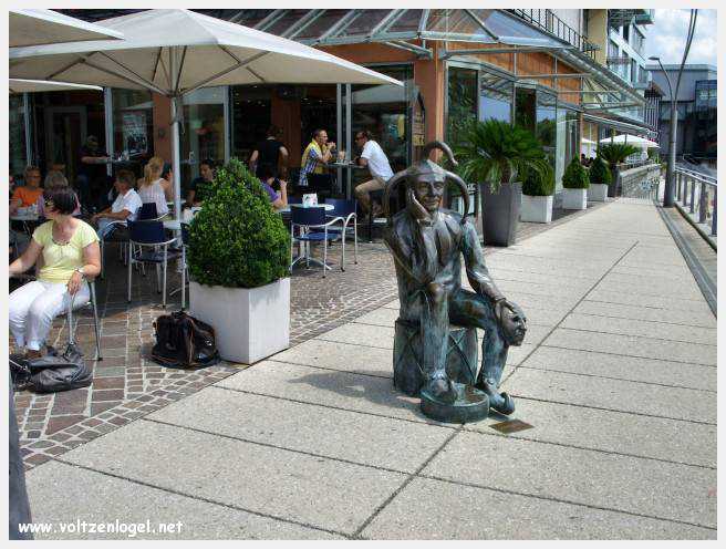 Vue panoramique sur les montagnes alpines près de Villach, Carinthie