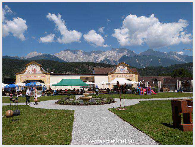 Randonnée de Mieming au Monastère de Stams à travers paysages alpins pittoresques