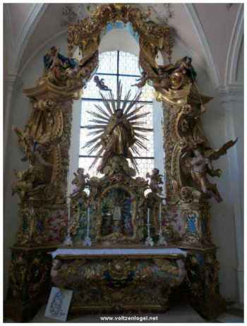 Art baroque, intérieur somptueux, abbaye Stams