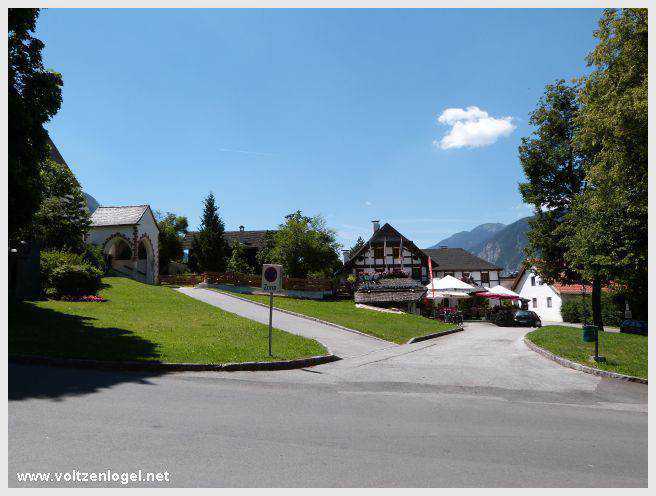 Randonnée de Mieming au Monastère de Stams à travers paysages alpins pittoresques
