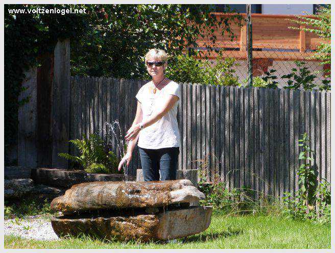 Sentier du Klammweg offrant une vue sur la gorge du château à Mieming.