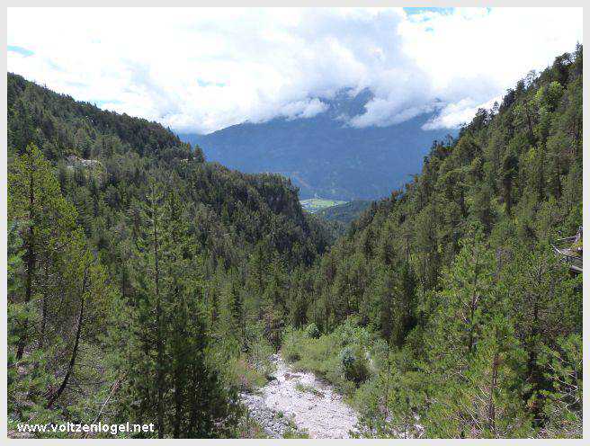 Pont Suspendu et Gorges du Strassberg à Mieming