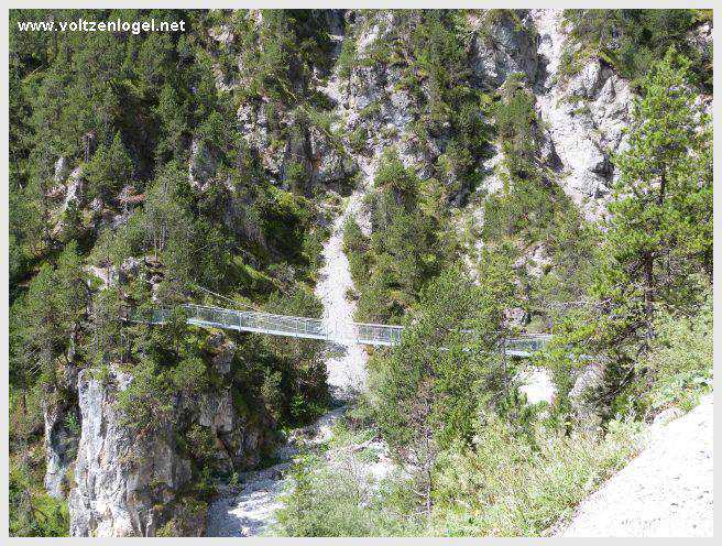 Pont Suspendu et Gorges du Strassberg à Mieming