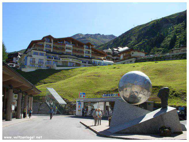 Obergurgl: Porte d'entrée vers les sommets alpins et l'aventure authentique.