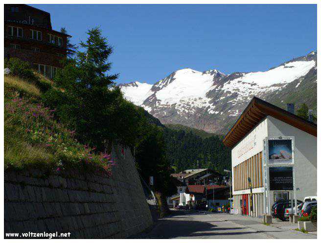 Obergurgl: Porte d'entrée vers les sommets alpins et l'aventure authentique.
