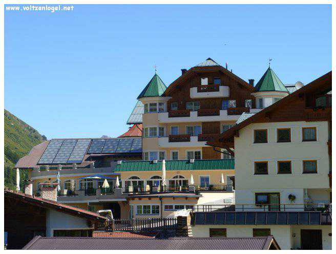 Obergurgl: Porte d'entrée vers les sommets alpins et l'aventure authentique.