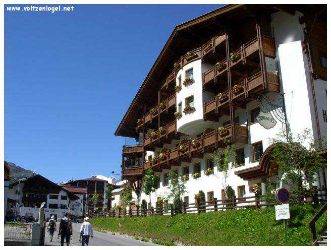 Obergurgl: Porte d'entrée vers les sommets alpins et l'aventure authentique.