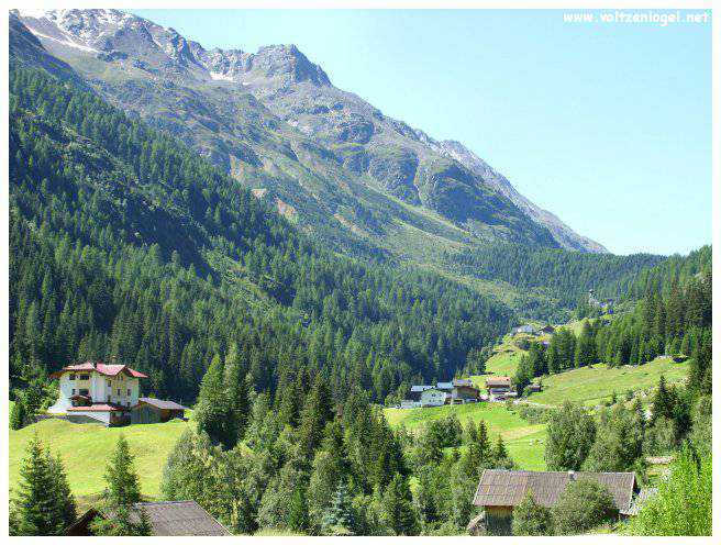 Obergurgl: Porte d'entrée vers les sommets alpins et l'aventure authentique.