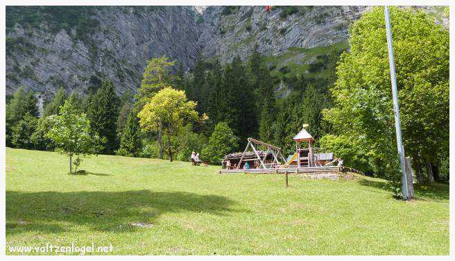 Randonnée de Pertisau à Gaisalm en longeant le lac Achensee