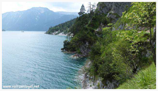 Randonnée de Pertisau à Gaisalm en longeant le lac Achensee