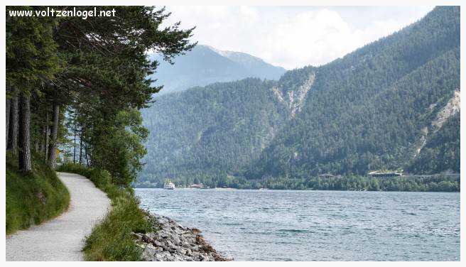Randonnée de Pertisau à Gaisalm en longeant le lac Achensee