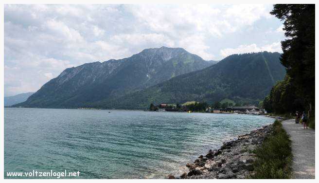 Randonnée de Pertisau à Gaisalm en longeant le lac Achensee